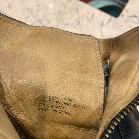 Frye Patty riding bootie 7.5 - Picture 8 of 8